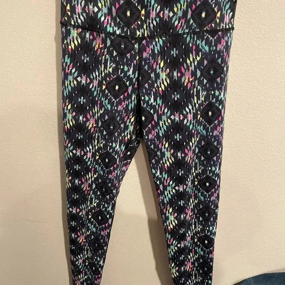 Victoria’s Secret VSX sport leggings size XS‎ - Picture 2 of 4